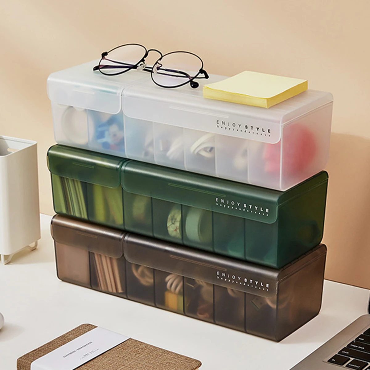 Data Cable Storage Box Power Cord Management Box with Cover Plastic USB Cord Sorter Box Compact Desktop Charge Cable Organizer
Data Cable Storage Box Power Cord Management Box with Cover Plastic USB Cord Sorter Box Compact Desktop Charge Cable Organizer