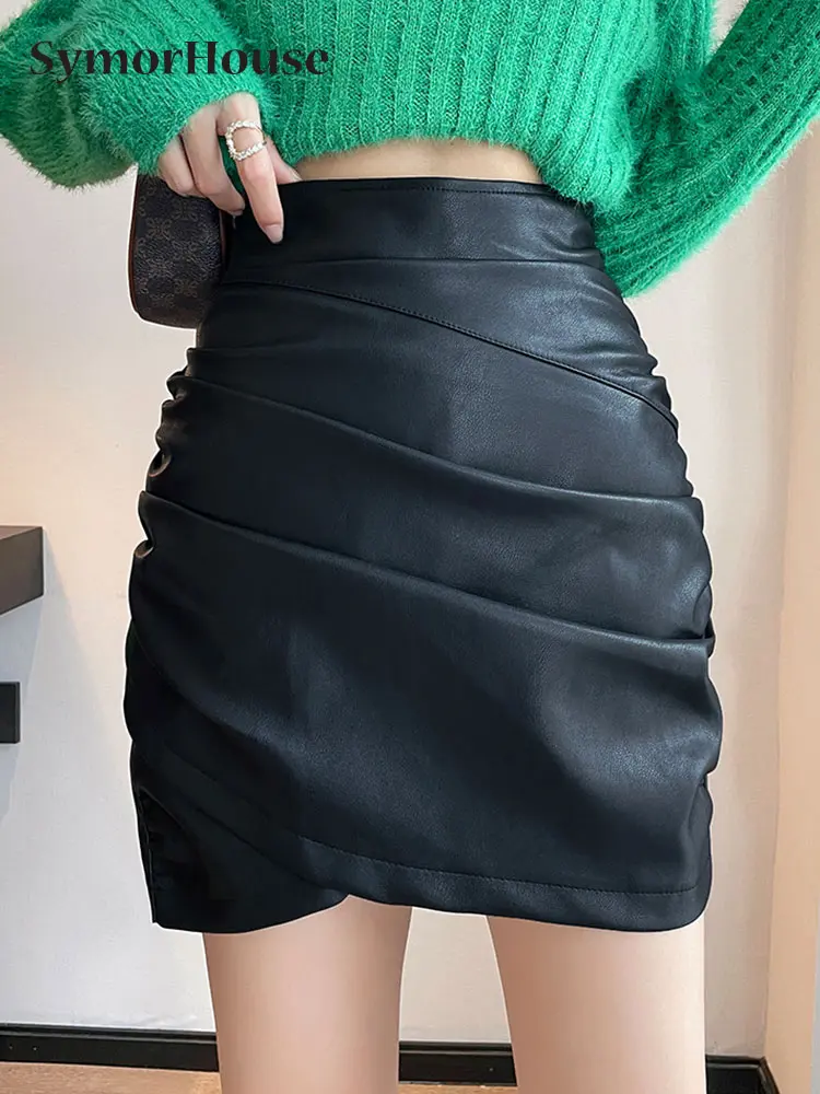 Leather Mini Pleated Skirts for Women 2022 Autumn Winter Streetwear Skirt with Lining Vintage Korean High Waist Sexy Pu Skirts
Leather Mini Pleated Skirts for Women 2022 Autumn Winter Streetwear Skirt with Lining Vintage Korean High Waist Sexy Pu Skirts