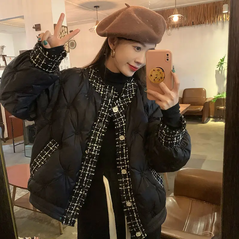 Female 2022 Autumn and Winter Warm Coats Women's Parkas Casual Loose Cotton-padded Coats Round Neck Short Jacket Streetwear S167
Female 2022 Autumn and Winter Warm Coats Women's Parkas Casual Loose Cotton-padded Coats Round Neck Short Jacket Streetwear S167