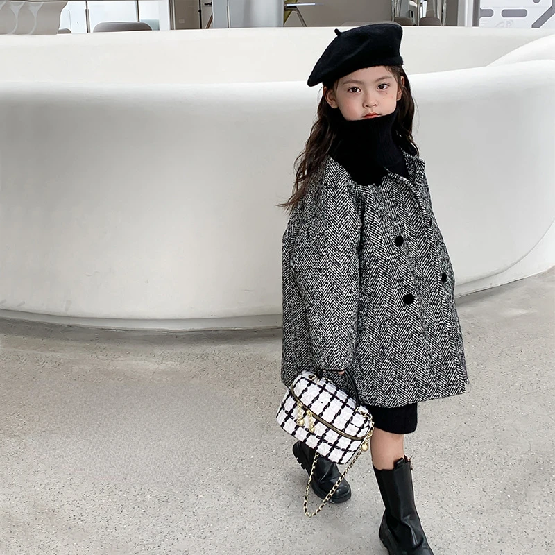 Children Clothing 2022 Autumn Winter New Girls Coat Korean Style Childrens Wear Long Thickened Fashionable Casual Woollen Coat
Children Clothing 2022 Autumn Winter New Girls Coat Korean Style Childrens Wear Long Thickened Fashionable Casual Woollen Coat