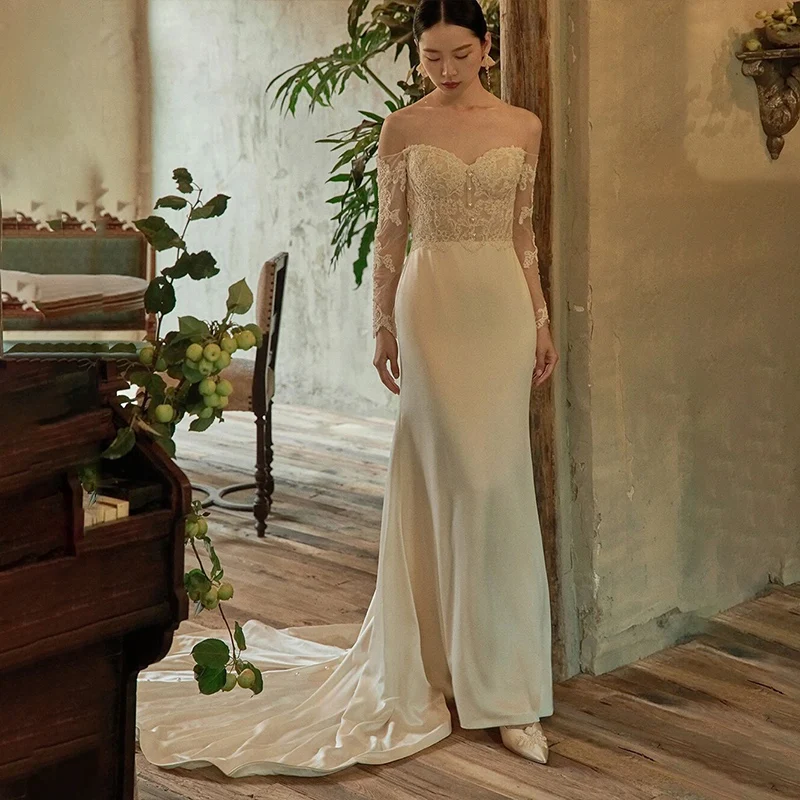 Off-Shoulder Sweetheart Sweep Train Satin Wedding Dress Long Sleeves Mermaid Lace Bridal Gowns Vestidos De Mairee Mariage
Off-Shoulder Sweetheart Sweep Train Satin Wedding Dress Long Sleeves Mermaid Lace Bridal Gowns Vestidos De Mairee Mariage