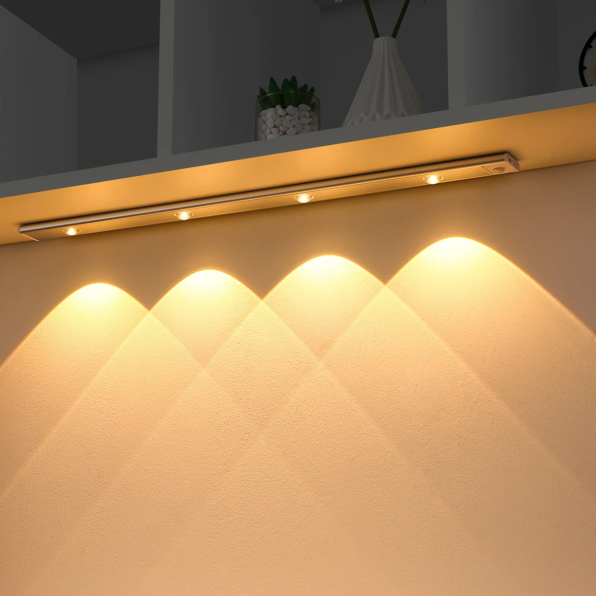 USB LED Night Light Motion Sensor Wireless Ultra Thin LED Wine cooler Light For Kitchen Cabinet Bedroom Wardrobe Indoor Lighting
USB LED Night Light Motion Sensor Wireless Ultra Thin LED Wine cooler Light For Kitchen Cabinet Bedroom Wardrobe Indoor Lighting