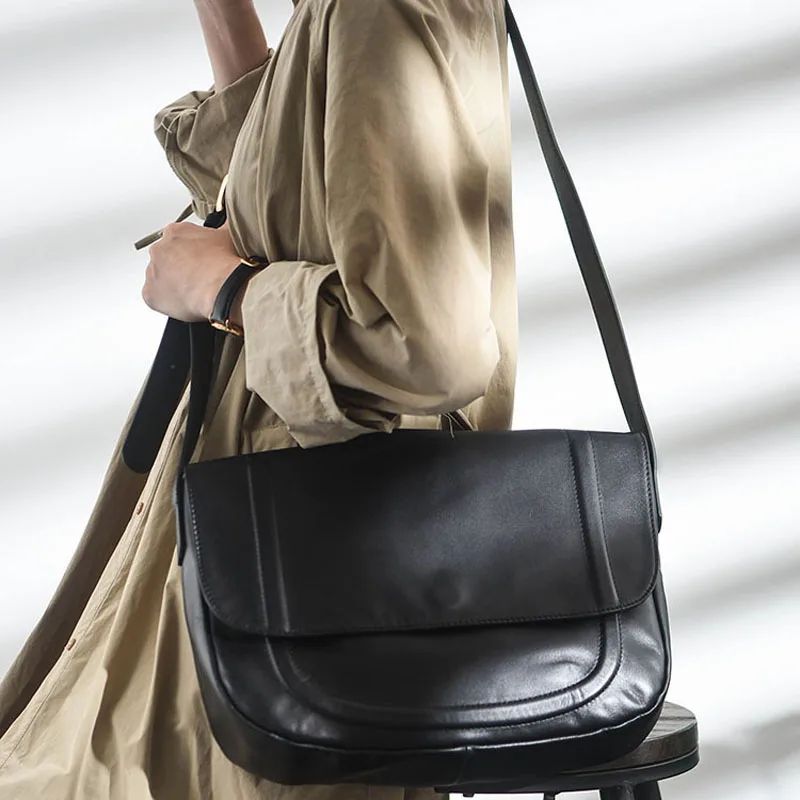 Large Capacity Genuine Leather Woman Shoulder Bag Casual Big Size Soft Cowhide Messenger Bags Female Lady 2023 New Big Handbag
Large Capacity Genuine Leather Woman Shoulder Bag Casual Big Size Soft Cowhide Messenger Bags Female Lady 2023 New Big Handbag