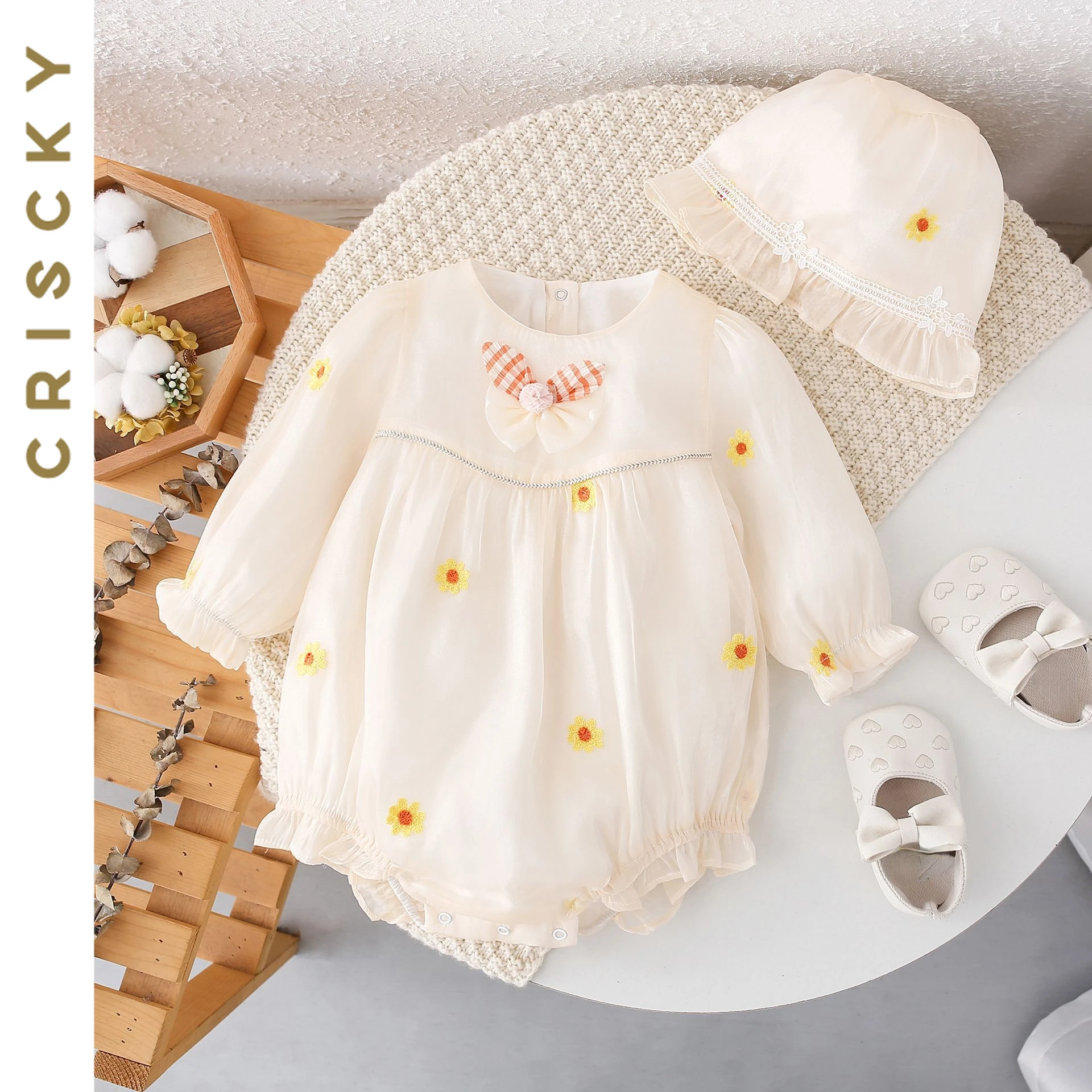 2023 Baby Girl Clothes Long Sleeve Floral Embroidery Newborn Bodysuits Sweet Baby Girls Clothes Set Autumn Clothing
2023 Baby Girl Clothes Long Sleeve Floral Embroidery Newborn Bodysuits Sweet Baby Girls Clothes Set Autumn Clothing