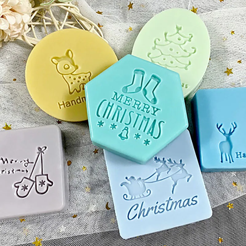 Christmas Series English Letters Elk Tree Glove Pattern Acrylic Soap Chapter Handmade Soap Stamp Seal Custom Logo Handicraft 
Christmas Series English Letters Elk Tree Glove Pattern Acrylic Soap Chapter Handmade Soap Stamp Seal Custom Logo Handicraft