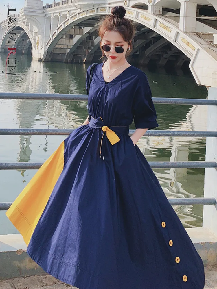 LANMREM Women Stitching Asymmetry New Long Sleeve V-neck Pullover Sashes Short Sleeve Slim Fit Female Clothing 2022 Summer 2I402
LANMREM Women Stitching Asymmetry New Long Sleeve V-neck Pullover Sashes Short Sleeve Slim Fit Female Clothing 2022 Summer 2I402