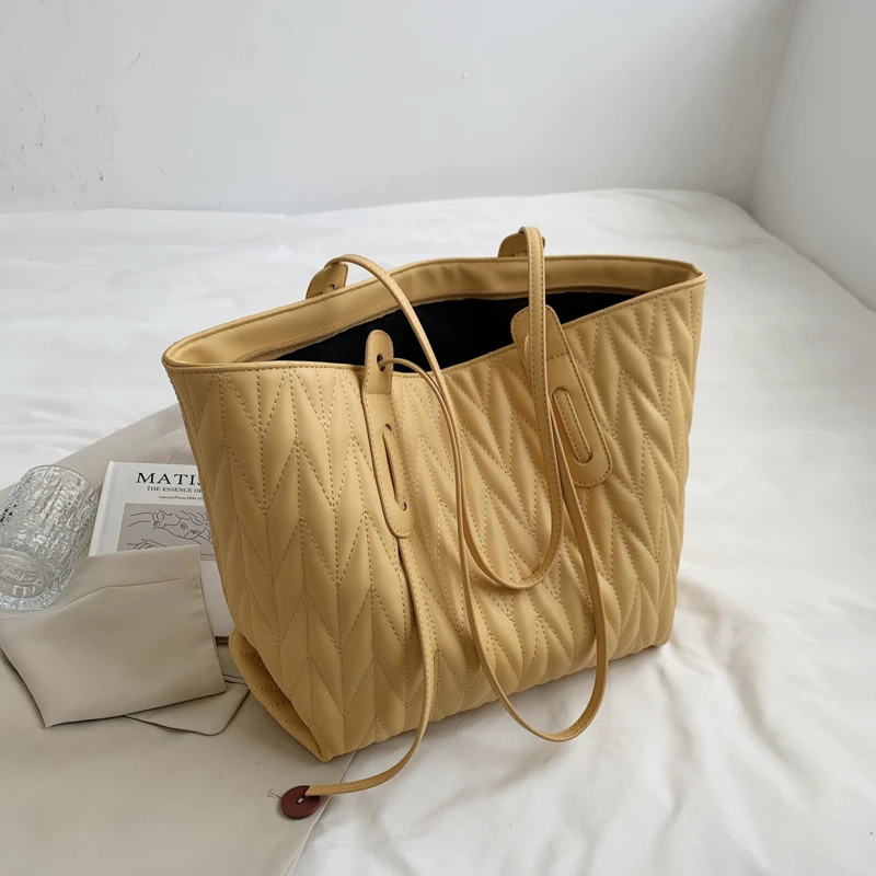 Fashion Women's Bag Large Capacity Shoulder Bags 2022 New Luxury Solid Color Design High Quality Leather Female Shoulder Handbag
Fashion Women's Bag Large Capacity Shoulder Bags 2022 New Luxury Solid Color Design High Quality Leather Female Shoulder Handbag