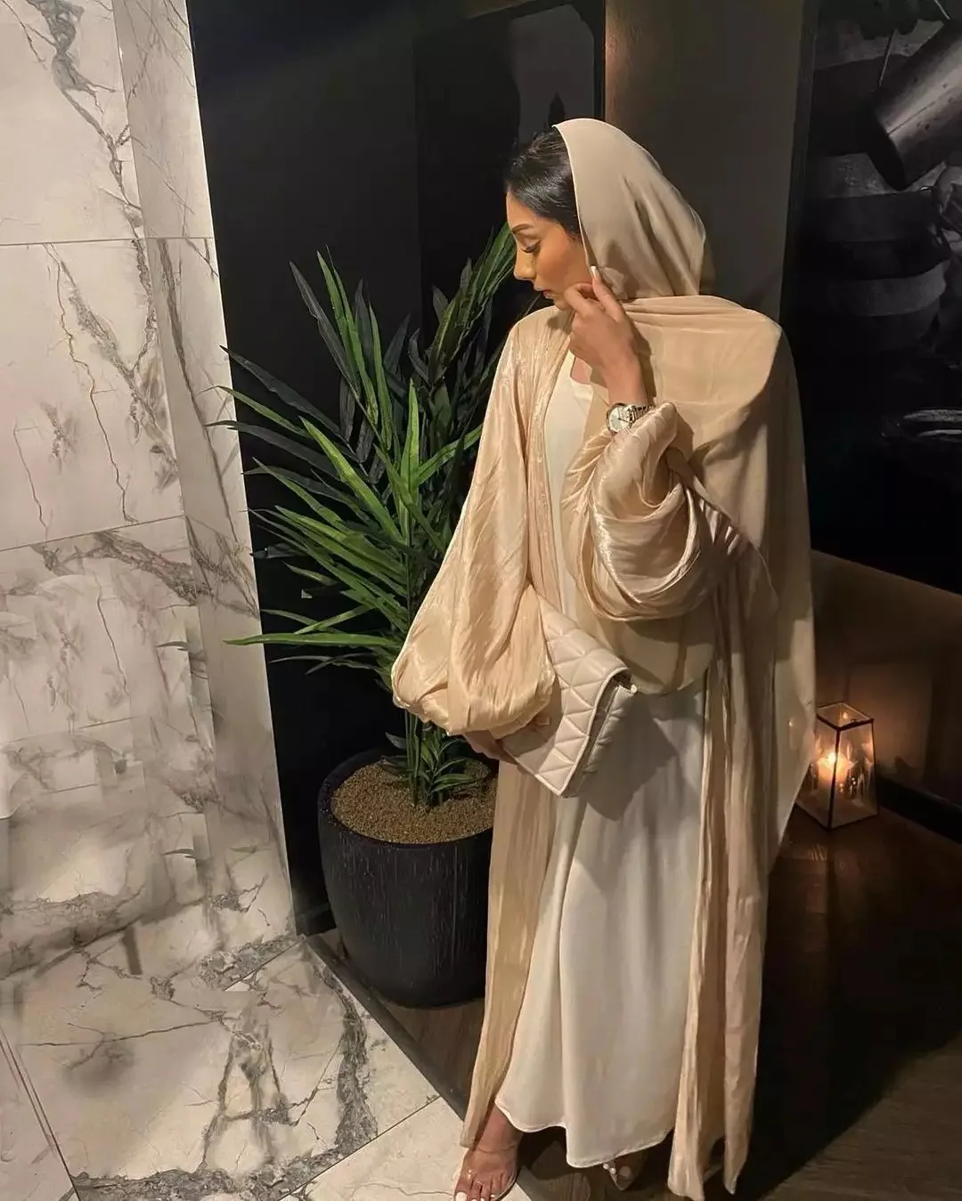Eid Open Abaya Dubai Muslim Hijab Dress Bubble Sleeve Summer Turkey Abayas for Women Islamic Clothing Kimono Femme Musulmane
Eid Open Abaya Dubai Muslim Hijab Dress Bubble Sleeve Summer Turkey Abayas for Women Islamic Clothing Kimono Femme Musulmane