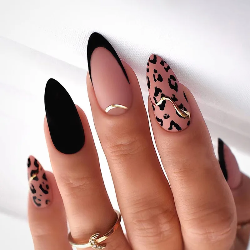 24pcs Almond False Nails French Leopard Rhinestone Press On Nails 2023 Fresh Summer New Nail Tips Detachable Manicure Tools 
24pcs Almond False Nails French Leopard Rhinestone Press On Nails 2023 Fresh Summer New Nail Tips Detachable Manicure Tools