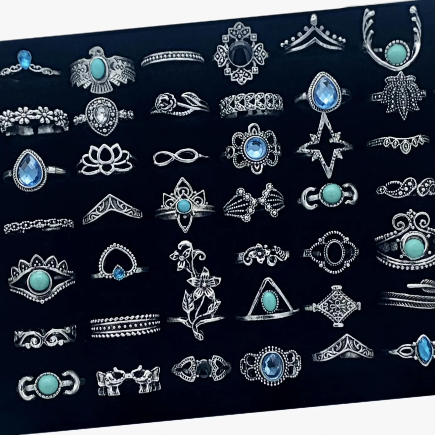 100pcs/Lots Bohemia Style Vintage Rings For Women Girls Mix Size Silver Plated Ethnic Accessories Eagle Flower Party Gift 3izard
100pcs/Lots Bohemia Style Vintage Rings For Women Girls Mix Size Silver Plated Ethnic Accessories Eagle Flower Party Gift 3izard