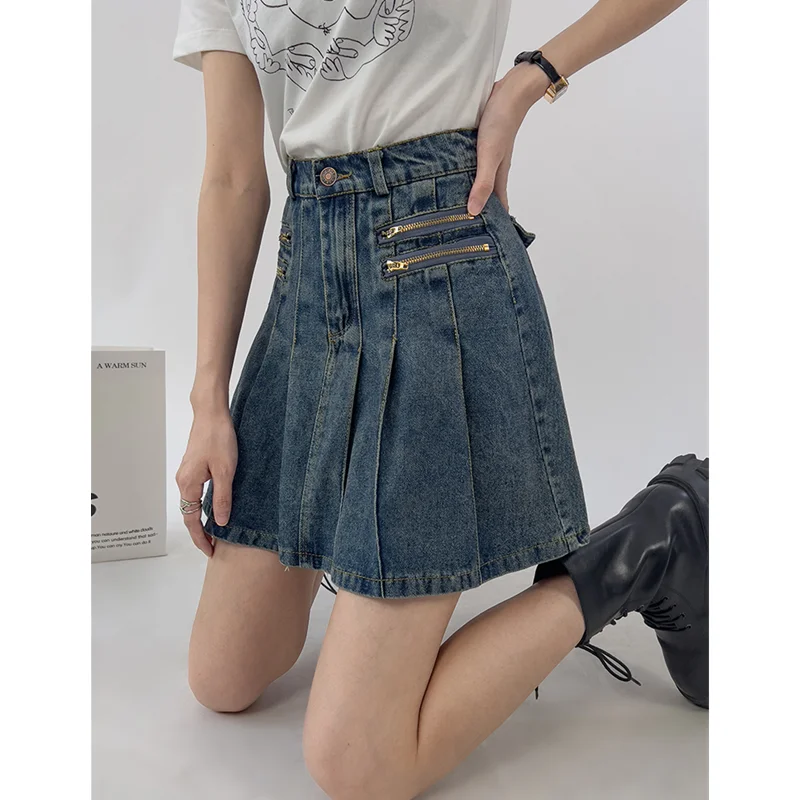 Women's Vintage Blue Denim Half Body Skirt Zipper Pleated High Waist Casual Fashion Baggy A-Line Short Skirt Ladies Summer
Women's Vintage Blue Denim Half Body Skirt Zipper Pleated High Waist Casual Fashion Baggy A-Line Short Skirt Ladies Summer