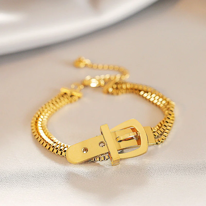 2022 New Unusual Design Belt Buckle Shape Stainless steel Charm Bracelets Fashion Jewelry Accessories For Christmas Party Girls
2022 New Unusual Design Belt Buckle Shape Stainless steel Charm Bracelets Fashion Jewelry Accessories For Christmas Party Girls