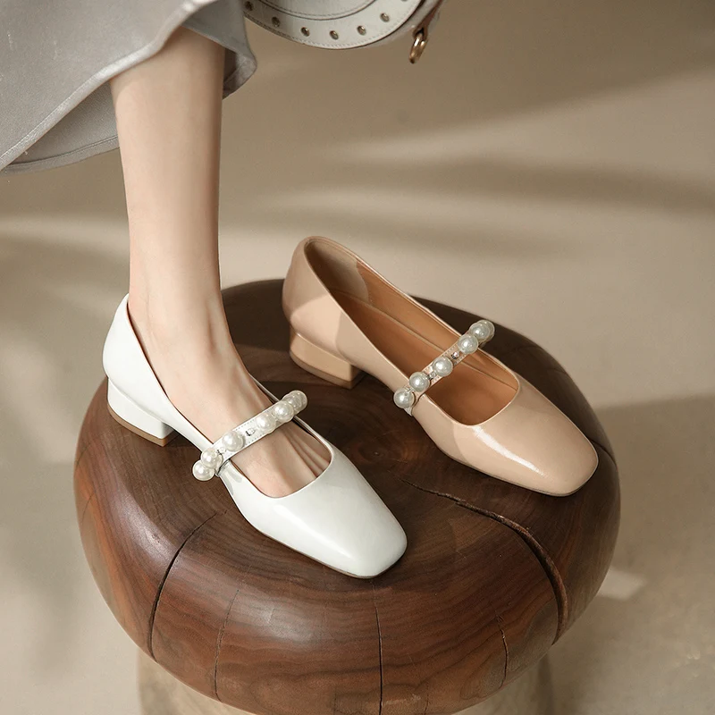 2022 new Women's pumps natural leather plus size 22-25cm cowhide upper full leather mary jane shoes Pearl buckle womens shoes 
2022 new Women's pumps natural leather plus size 22-25cm cowhide upper full leather mary jane shoes Pearl buckle womens shoes