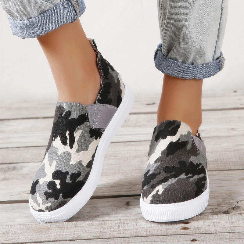 Camouflage Canvas Shoes Women's Leopard Print Flat Shoes 2022 Ladies Loafers Casual Slip-on Shoes Plus Size 43 zapatos de mujer
Camouflage Canvas Shoes Women's Leopard Print Flat Shoes 2022 Ladies Loafers Casual Slip-on Shoes Plus Size 43 zapatos de mujer