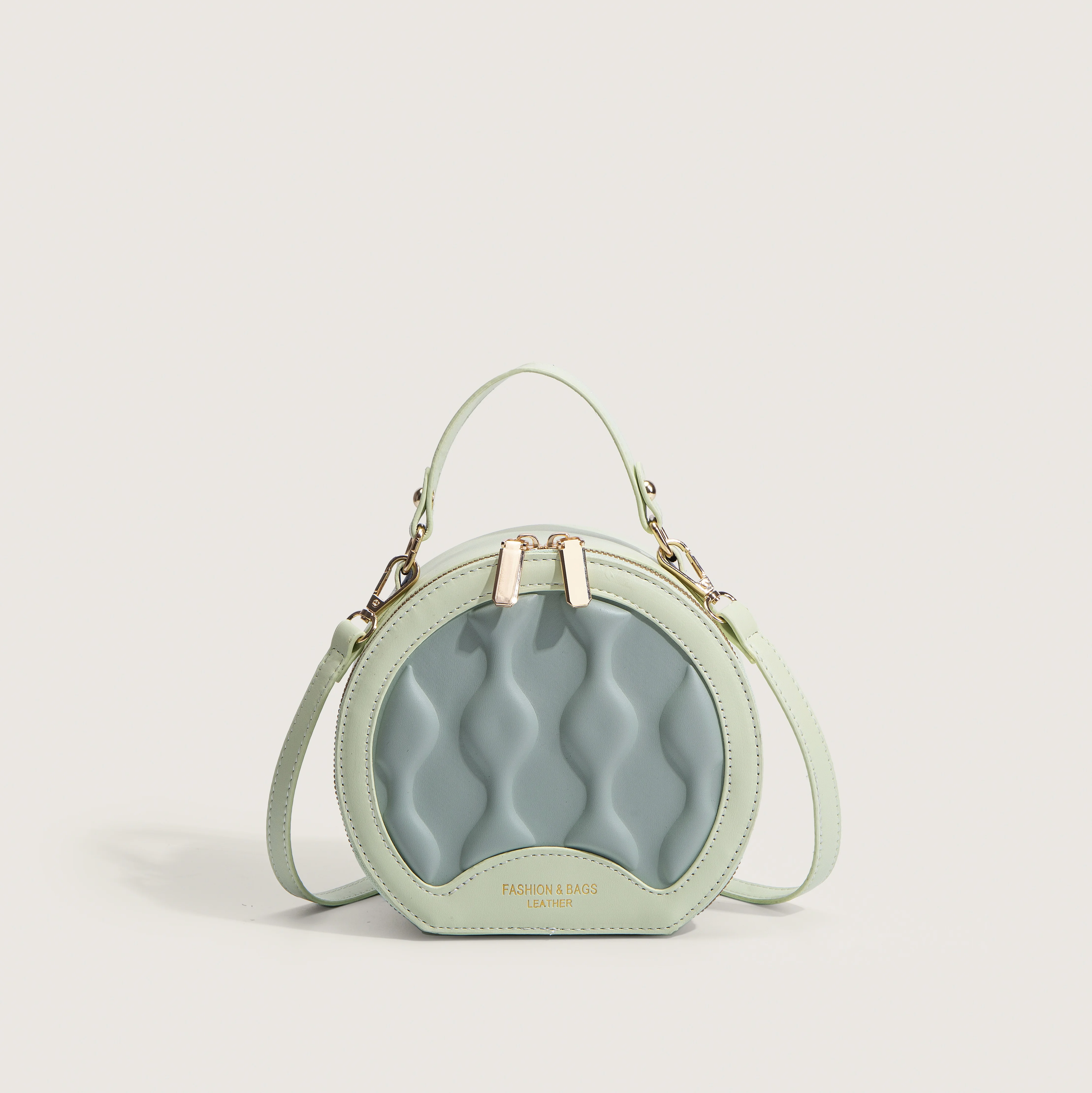 Contrast Color PU Leather Handbags For Women Luxury Designer Mini Small Round Package New Trend Fashion Clutch High Quality Girl
Contrast Color PU Leather Handbags For Women Luxury Designer Mini Small Round Package New Trend Fashion Clutch High Quality Girl