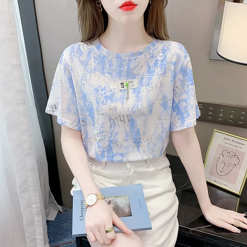 Thin T-shirt short sleeve chic Hong Kong style top 2022 new women's summer loose letter printed casual clothes
Thin T-shirt short sleeve chic Hong Kong style top 2022 new women's summer loose letter printed casual clothes