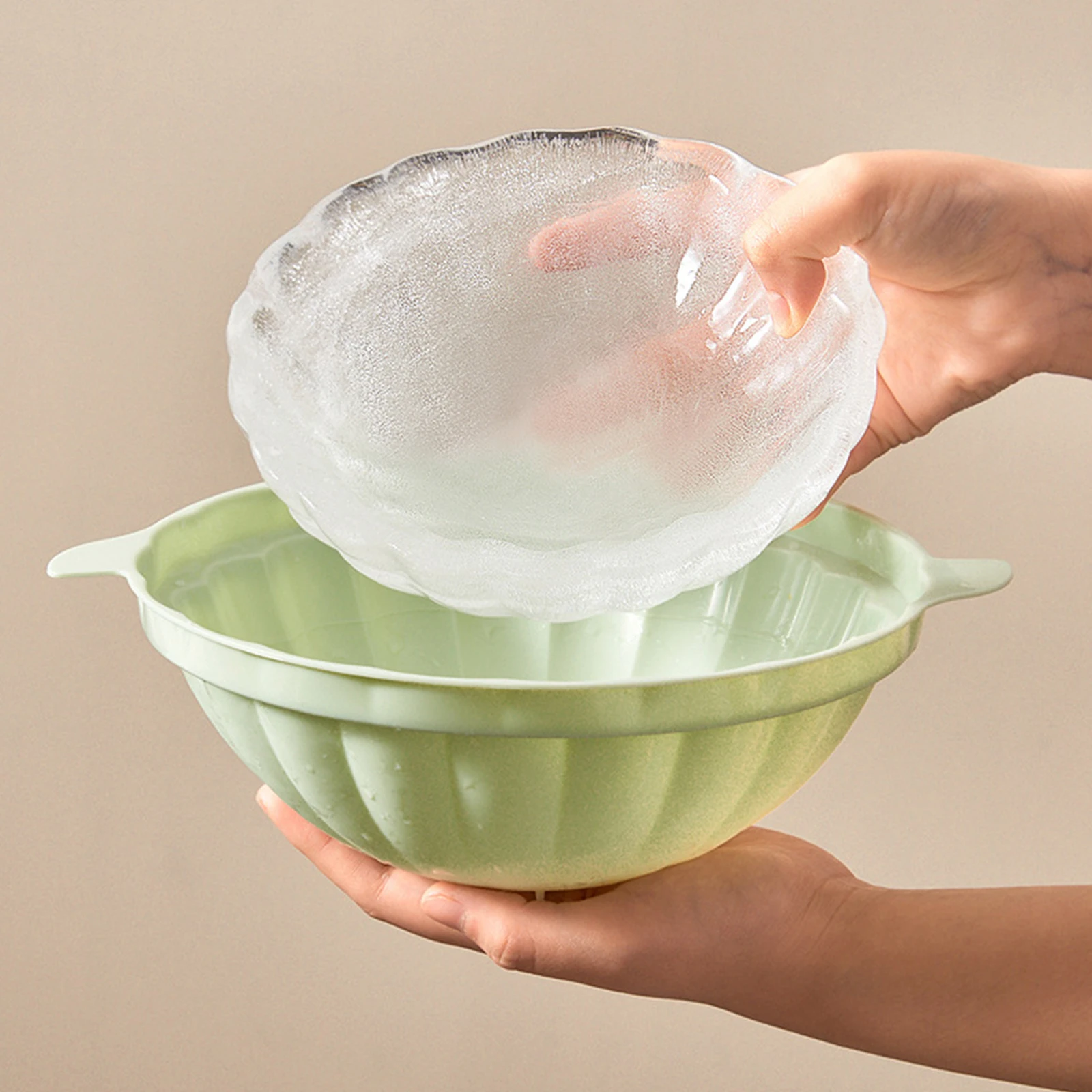Creative Ice Bowl Mould Plastic DIY Ice Cube Maker With Lid Ice Cube Tray Mold Forms Kitchen Ice Cube Ice Cream Party Cool Bar
Creative Ice Bowl Mould Plastic DIY Ice Cube Maker With Lid Ice Cube Tray Mold Forms Kitchen Ice Cube Ice Cream Party Cool Bar