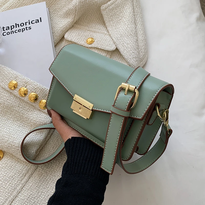 Small Leather Crossbody Flap Sling Bags for Women 2022 Summer Fashion Luxury Brand Travel Handbag Simple Shoulder Side Bag
Small Leather Crossbody Flap Sling Bags for Women 2022 Summer Fashion Luxury Brand Travel Handbag Simple Shoulder Side Bag