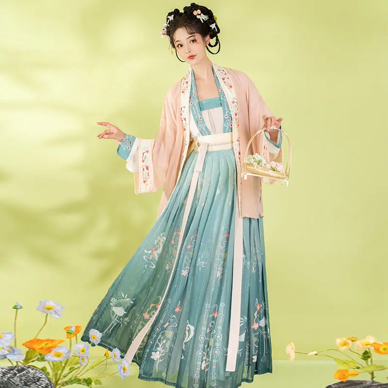 Оригинальный Женский костюм Hanfu с коротким рукавом в китайском старинном стиле на весну и лето, повседневный костюм для косплея
Оригинальный Женский костюм Hanfu с коротким рукавом в китайском старинном стиле на весну и лето, повседневный костюм для косплея