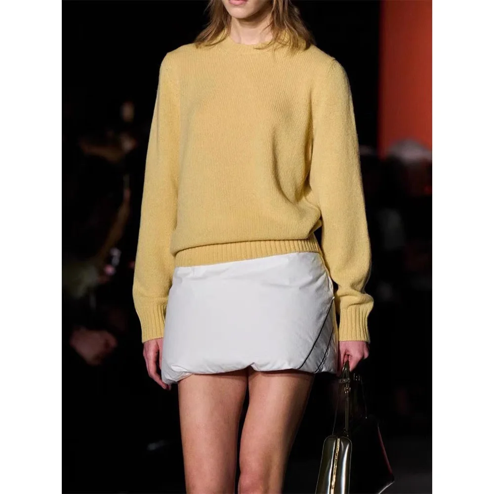 23 Autumn and Winter New Commuter Simple Round Neck Loose Long Sleeve Knit Sweater Women
23 Autumn and Winter New Commuter Simple Round Neck Loose Long Sleeve Knit Sweater Women