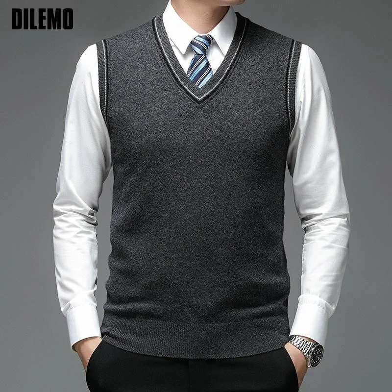 100% Wool Top Quality New Autum Fasion Brand Solid Pullover Sweater V Neck Knit Vest Men Plain Sleeveless Casual Men Clotin
100% Wool Top Quality New Autum Fasion Brand Solid Pullover Sweater V Neck Knit Vest Men Plain Sleeveless Casual Men Clotin