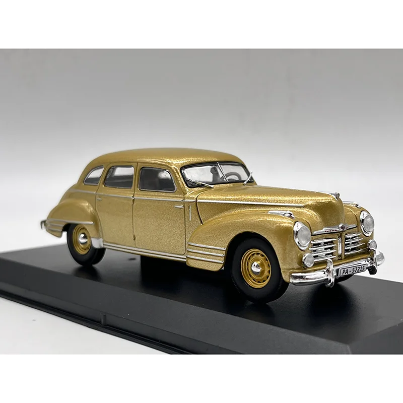 Литые под давлением модели автомобиля Skoda в масштабе 1/43, коллекция сувенирных украшений, украшение для автомобиля, игрушка
Литые под давлением модели автомобиля Skoda в масштабе 1/43, коллекция сувенирных украшений, украшение для автомобиля, игрушка