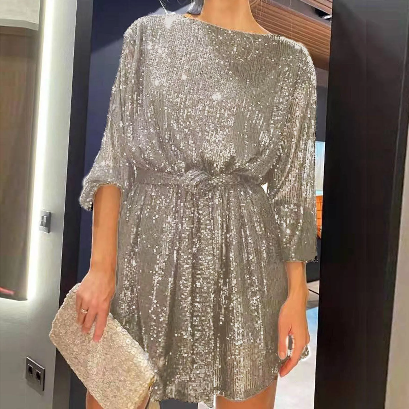Women Puff Long Sleeve Glitter Sequin Dress With Belt Holiday Party Sequin Beaded Lace Up Femme Robe Fashion Party Dress
Women Puff Long Sleeve Glitter Sequin Dress With Belt Holiday Party Sequin Beaded Lace Up Femme Robe Fashion Party Dress