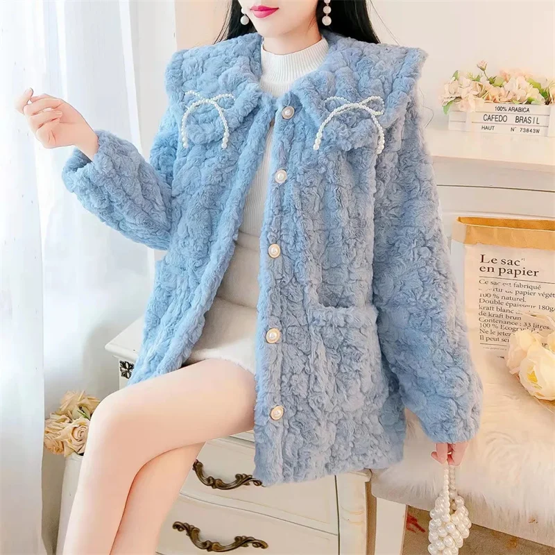 Women's Winter Jacket New Fashion Imitation Rabbit Fur Short Coat Female Doll Collar Furry Coat Ladies Outerwear Casual Tops
Women's Winter Jacket New Fashion Imitation Rabbit Fur Short Coat Female Doll Collar Furry Coat Ladies Outerwear Casual Tops