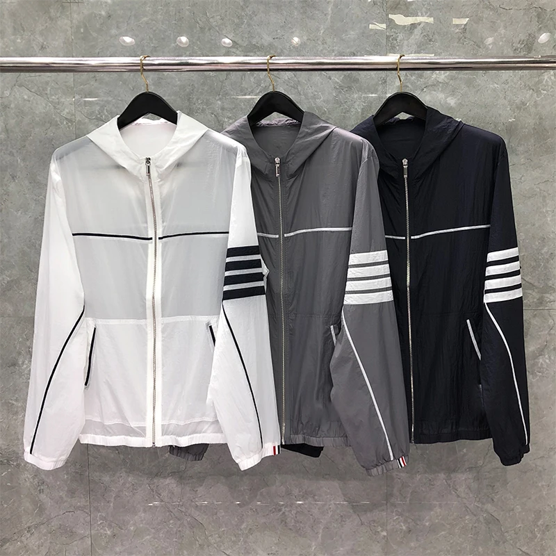 TB THOM Jackets Summer Men's Windbreaker Fashion Brand Men Jackets Pure Color Classic 4-Bar Stripe Quick Dry UV Sunscreen Coat
TB THOM Jackets Summer Men's Windbreaker Fashion Brand Men Jackets Pure Color Classic 4-Bar Stripe Quick Dry UV Sunscreen Coat