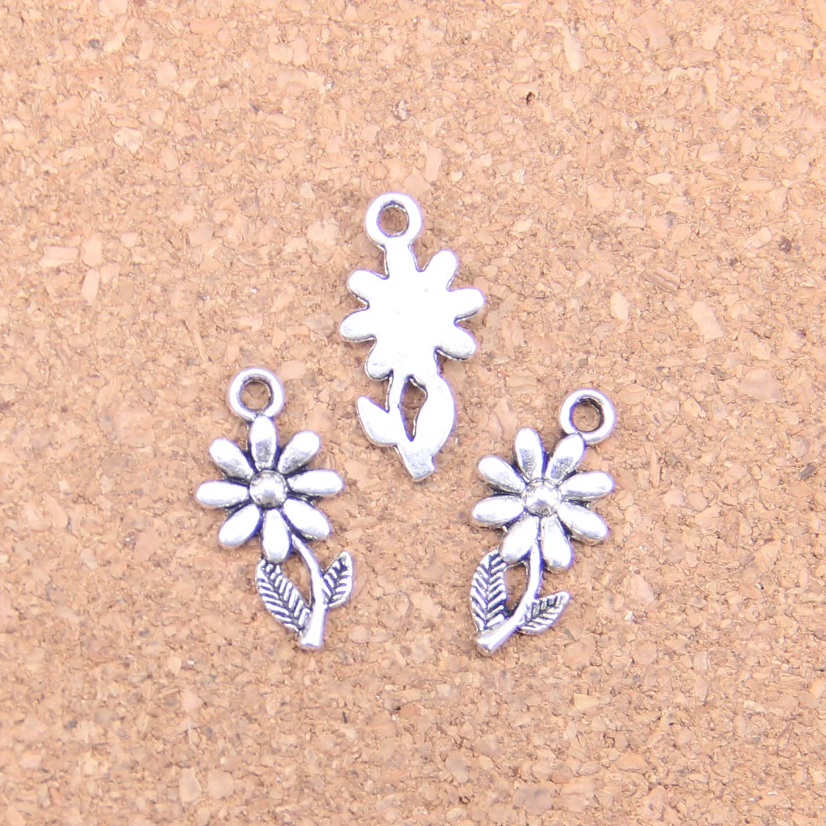 192pcs Charms flower 19x10mm Antique Pendants,Vintage Tibetan Silver Jewelry,DIY for bracelet necklace
192pcs Charms flower 19x10mm Antique Pendants,Vintage Tibetan Silver Jewelry,DIY for bracelet necklace