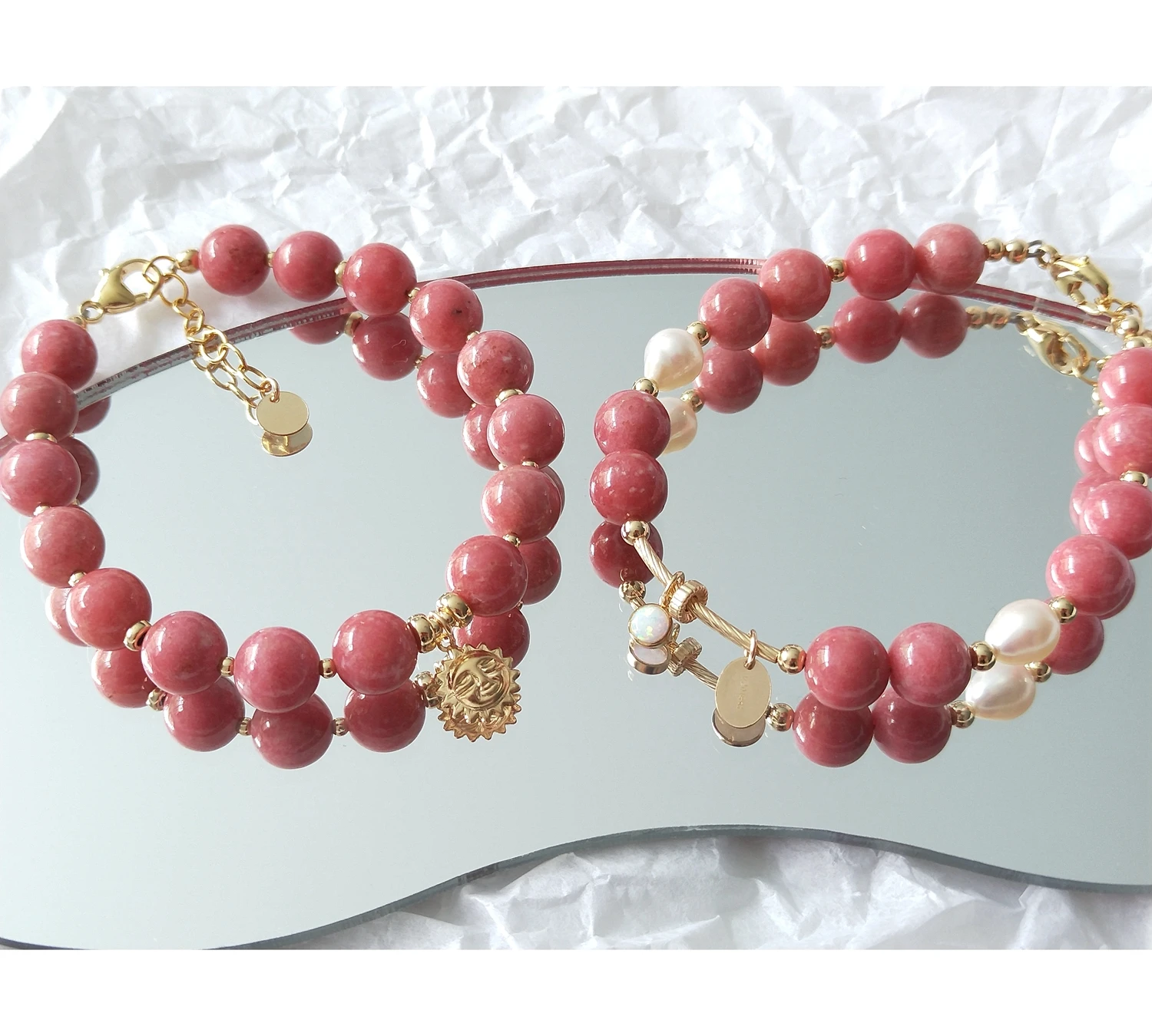 Lii Ji красивое качество Thulite Американский 14K позолоченный браслет натуральный 8 мм камень золото ювелирные изделия ручной работы модные ювелирные изделия для вечеринки
Lii Ji красивое качество Thulite Американский 14K позолоченный браслет натуральный 8 мм камень золото ювелирные изделия ручной работы модные ювелирные изделия для вечеринки