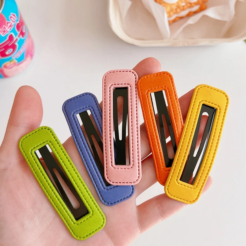 Korean Frosted Large Hair Clips For Women Girl Hair Accesories Fashion Color Solid Acrylic Hairpins Toothed Non-slip BB Barrette
Korean Frosted Large Hair Clips For Women Girl Hair Accesories Fashion Color Solid Acrylic Hairpins Toothed Non-slip BB Barrette