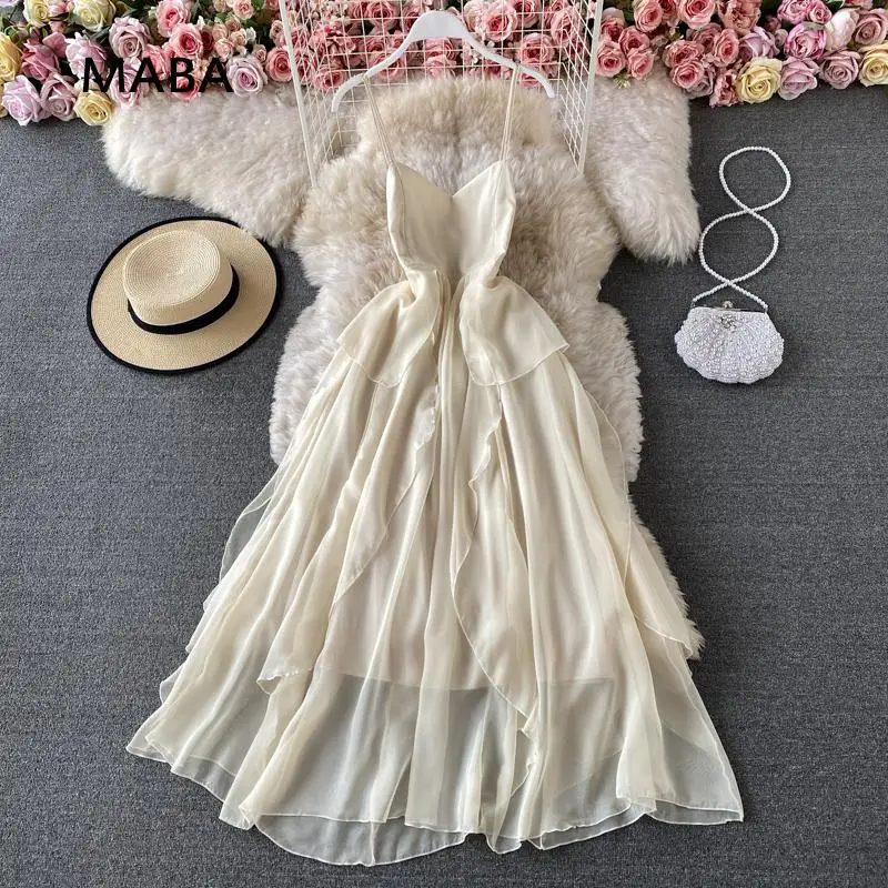 2022 Summer Bohemian Chiffon Spaghetti Strap Dress Women V-neck Off Shoulder Solid Designer Big Swing Beach Holiday Maxi Dress
2022 Summer Bohemian Chiffon Spaghetti Strap Dress Women V-neck Off Shoulder Solid Designer Big Swing Beach Holiday Maxi Dress