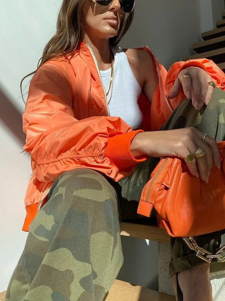 Fashion Loose Green Bomber Jacket Coat Women Long Pleated Sleeves Front Zipper Female Outerwear Chic Tops
Fashion Loose Green Bomber Jacket Coat Women Long Pleated Sleeves Front Zipper Female Outerwear Chic Tops