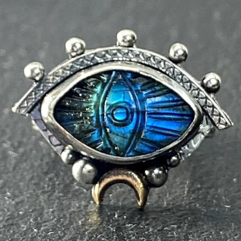 New Vintage Men and Women Universal Blue Devil's Eye Creative Ring Antique Silver Color Punk Party Jewelry Daily Accessories
New Vintage Men and Women Universal Blue Devil's Eye Creative Ring Antique Silver Color Punk Party Jewelry Daily Accessories