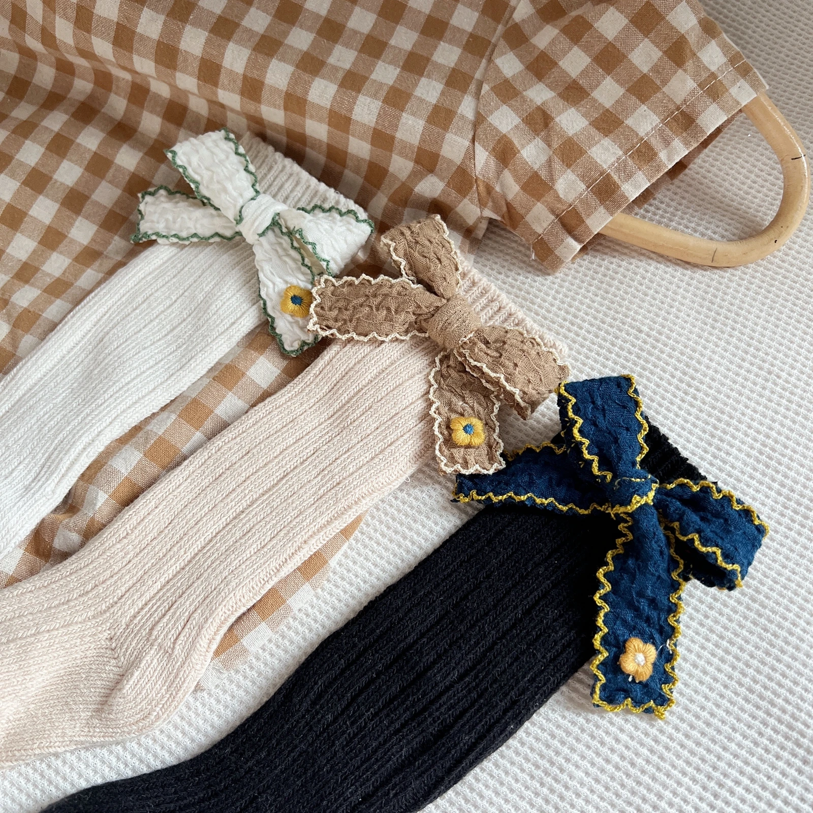 0-3Y Toddler Baby Girls Flower Embroidery Bowknot Socks Knit Warm Stocking Long Tube Socks for Autumn Winter
0-3Y Toddler Baby Girls Flower Embroidery Bowknot Socks Knit Warm Stocking Long Tube Socks for Autumn Winter