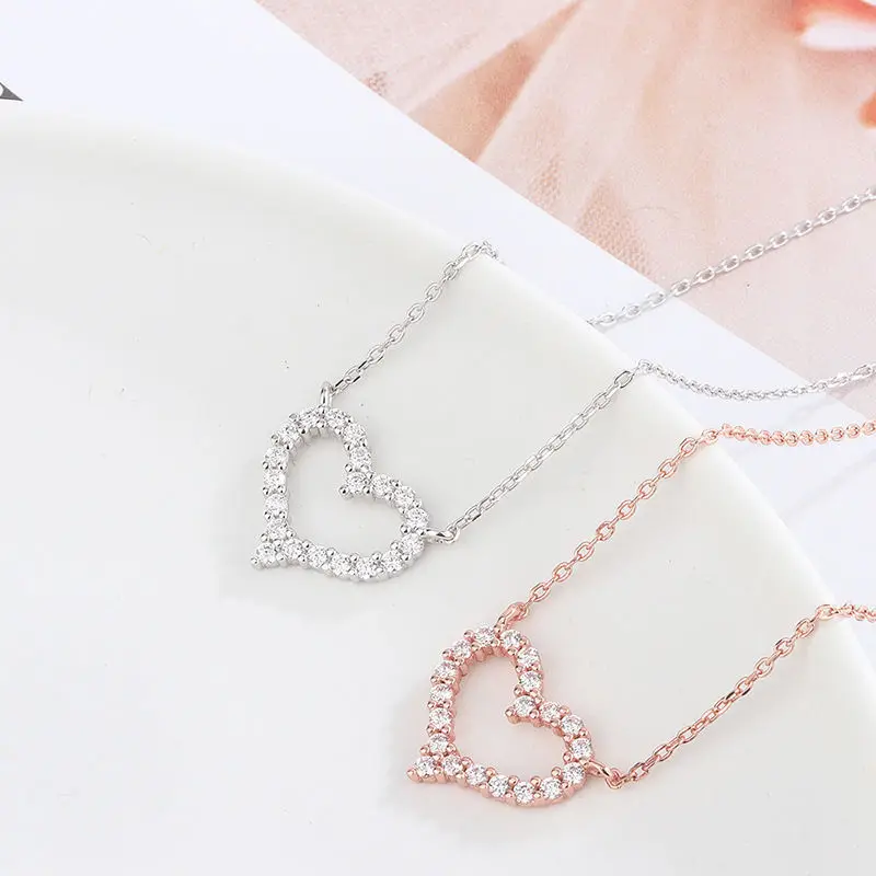 Minimalist Silver Heart Necklace Heart Pendant Necklace For Women Jewelry Forever Love Charm Necklace Valentine's Day
Minimalist Silver Heart Necklace Heart Pendant Necklace For Women Jewelry Forever Love Charm Necklace Valentine's Day