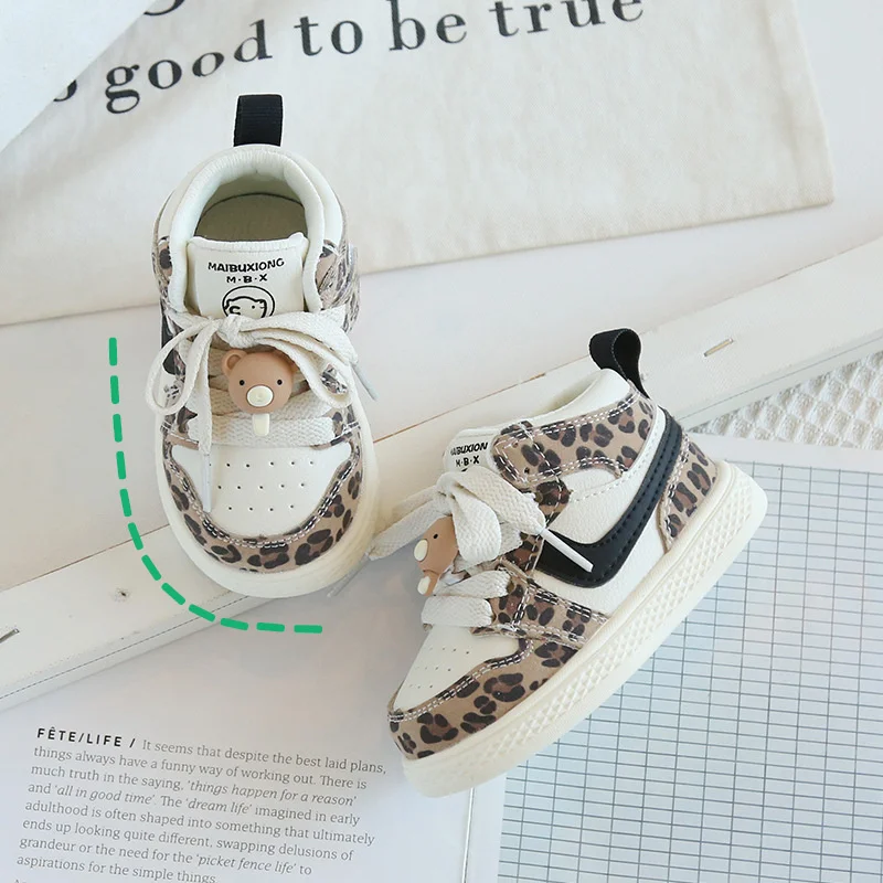 Boys' High Top Board Shoes for Toddlers Girls' Casual Baby Shoes Children's Single Shoes Spring and Autumn Sports Shoes
Boys' High Top Board Shoes for Toddlers Girls' Casual Baby Shoes Children's Single Shoes Spring and Autumn Sports Shoes