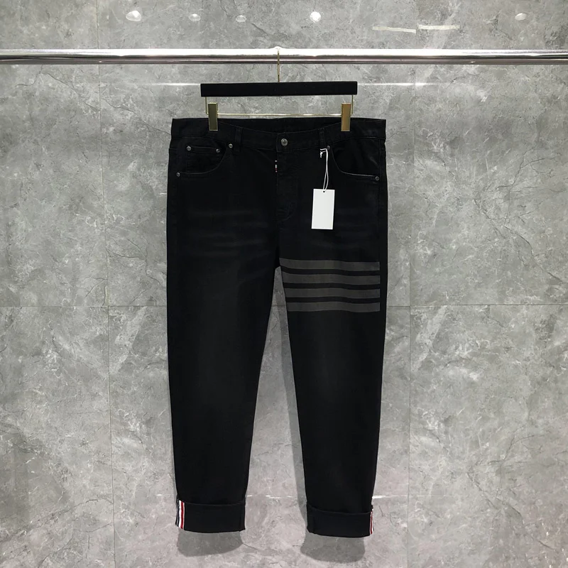 Whale TB THOM Men's Embroidery Original Hole Design Luxury Pants Four Seasons High-end Stretch Jeans Denim Trouser
Whale TB THOM Men's Embroidery Original Hole Design Luxury Pants Four Seasons High-end Stretch Jeans Denim Trouser