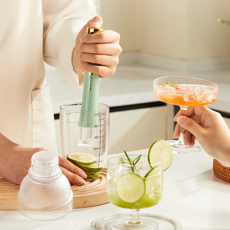 Cocktail Muddler Hand Tools Ice Crusher For Home Barware Tool Bartender Set For Cocktails Mojitos Ice Fruit Hammer DIY Drinks
Cocktail Muddler Hand Tools Ice Crusher For Home Barware Tool Bartender Set For Cocktails Mojitos Ice Fruit Hammer DIY Drinks