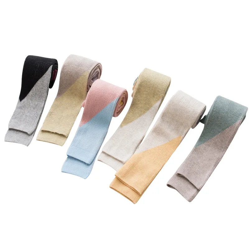 Autumn And Winter New Double Needle Children's Leggings Color Matching Diagonal Stripes Girls Knitted Nine-point Pants 
Autumn And Winter New Double Needle Children's Leggings Color Matching Diagonal Stripes Girls Knitted Nine-point Pants