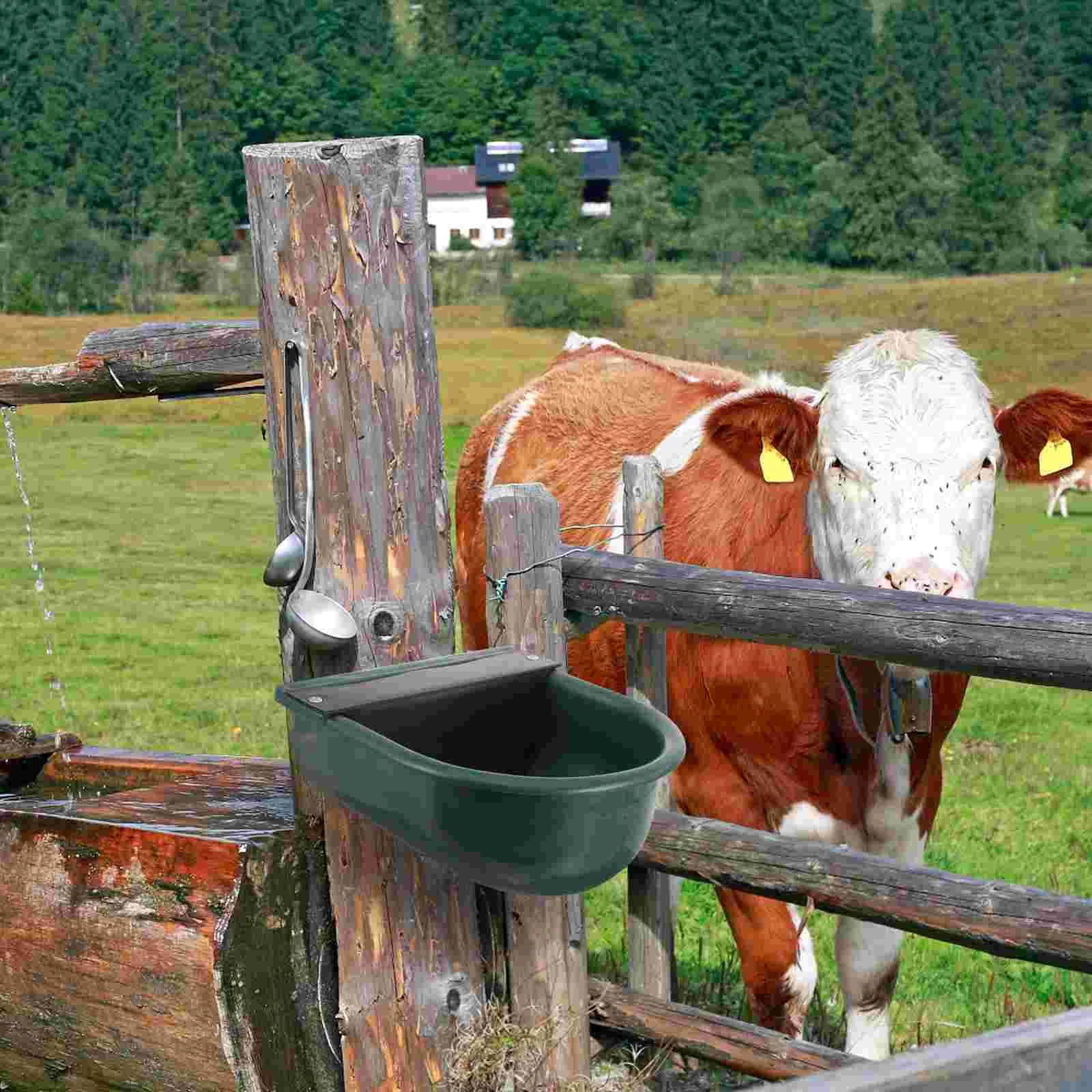 

Horse Cattle Drinker Livestock Water Trough Drinking Bowl Animal Dispenser The Cow Automatic Waterer Plastic
