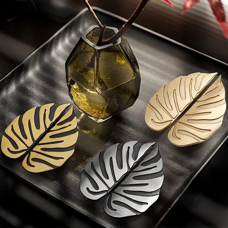 Black Gold Leaf Handle Leaves Creative Cabinet Handles Drawer knobs Wardrobe Door handles Furniture Handles
Black Gold Leaf Handle Leaves Creative Cabinet Handles Drawer knobs Wardrobe Door handles Furniture Handles