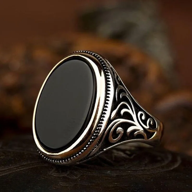 Steampunk Unique Silver Color Ring Vintage Black Oval Stone Rings for Men Carved Pattern Design Fashion Jewelry New
Steampunk Unique Silver Color Ring Vintage Black Oval Stone Rings for Men Carved Pattern Design Fashion Jewelry New