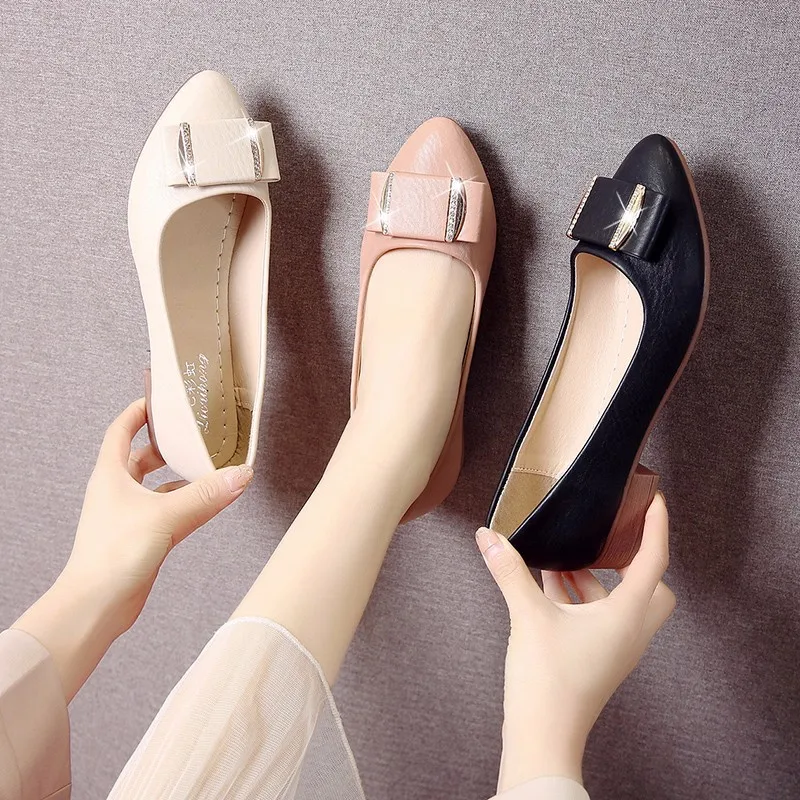 2021 Spring and Summer New Low-Cut Pointed-Toe Shoes Women's Low Heel Work Shoes Loafers Tods Fashion Simple Women's Shoes
2021 Spring and Summer New Low-Cut Pointed-Toe Shoes Women's Low Heel Work Shoes Loafers Tods Fashion Simple Women's Shoes