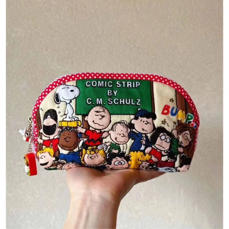 Kawaii Snoopy Anime Cartoon series Cute Printed patterns Large capacity Cosmetics Storage bag Student Stationery Storage bag
Kawaii Snoopy Anime Cartoon series Cute Printed patterns Large capacity Cosmetics Storage bag Student Stationery Storage bag