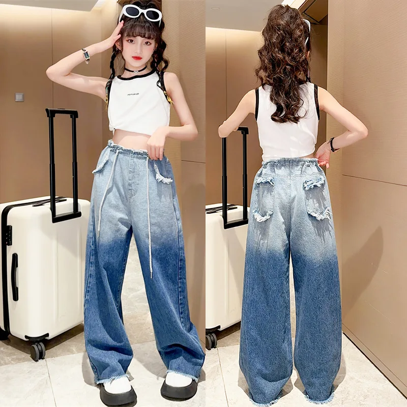 Girls' High Waist Dyed Gradient Wide Leg Pants 2023 Spring Autumn Versatile Letter Tank Top Straight Leg Jeans Set Fashion
Girls' High Waist Dyed Gradient Wide Leg Pants 2023 Spring Autumn Versatile Letter Tank Top Straight Leg Jeans Set Fashion