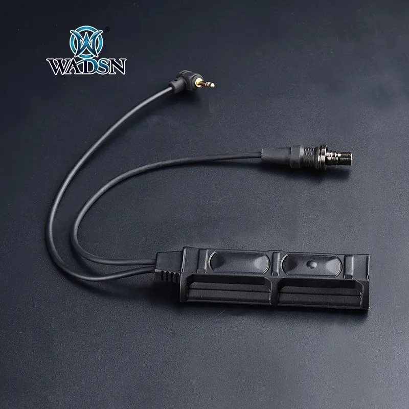 WADSN Tactical Remote Dual Button 2 Plug Pressure Switch For NGAL PEQ-15 DBAL CQBL laser M300 M600 Airsoft Hunting Flashlight
WADSN Tactical Remote Dual Button 2 Plug Pressure Switch For NGAL PEQ-15 DBAL CQBL laser M300 M600 Airsoft Hunting Flashlight