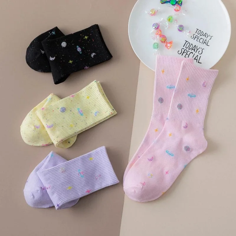 Fashion Woman Funny Planet Moon Space Pattern Female Cotton Socks Meia Korean Female Style Fun Colorful Girl Confortable Socks
Fashion Woman Funny Planet Moon Space Pattern Female Cotton Socks Meia Korean Female Style Fun Colorful Girl Confortable Socks