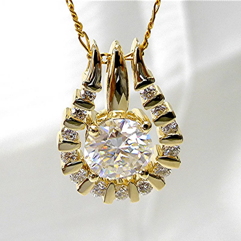 Women Necklace Hollowed Out Free Shipping Items Stars Jewelry on the Neck Lace Korean Fashion Gold Plated Pendants Vintage 2022
Women Necklace Hollowed Out Free Shipping Items Stars Jewelry on the Neck Lace Korean Fashion Gold Plated Pendants Vintage 2022